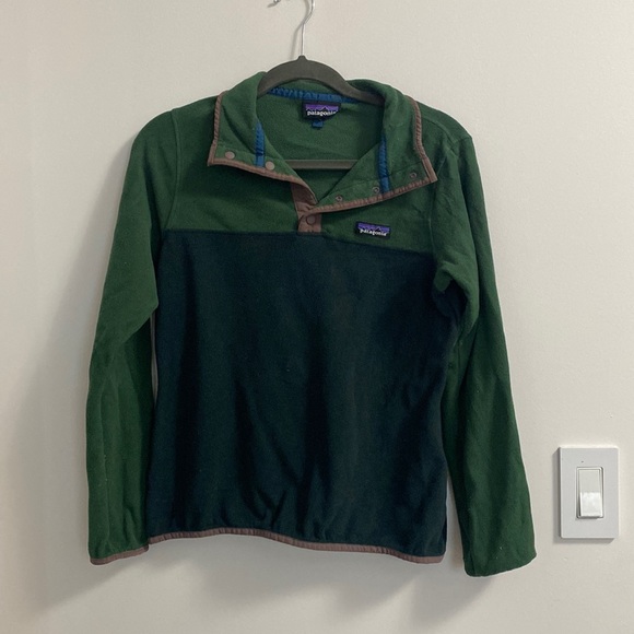 Patagonia Sweaters - Patagonia quarter button sweatshirt
